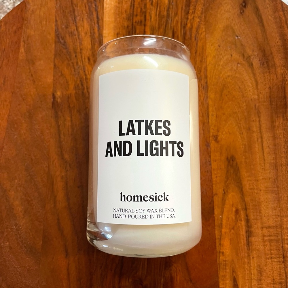 Homesick Candle - Latkes & Lights - New in box. Natural soy, non-toxic